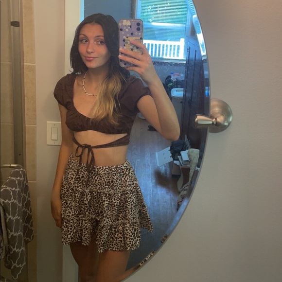 Meet your Posher, Alyssa - Picture 6 of 10